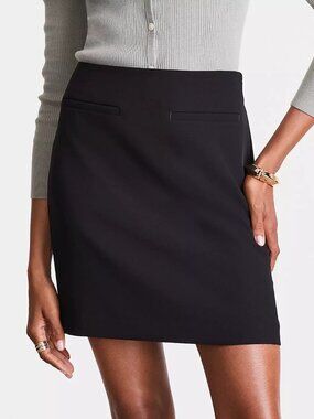 LOFT Versa Crepe Drape Mini Skirt Welt Pockets Black New with tags Career 754201